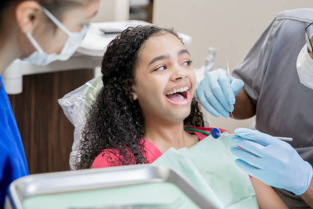 Best Broken or Cracked Tooth Emergency Dentist in Lindenhurst, IL